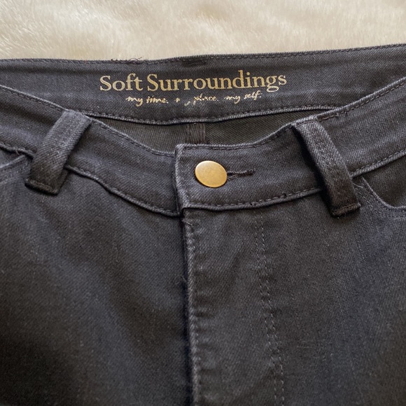 Ladies jean size 8 - Picture 5 of 7